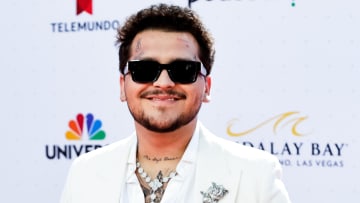 Christian Nodal ha generado grandes polémicas por sus relaciones amorosas y su aspecto físico 