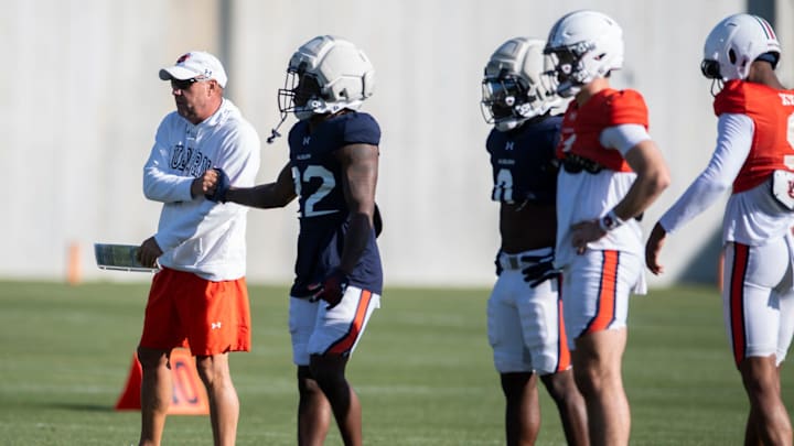 Auburn Tigers head coach Hugh Freeze