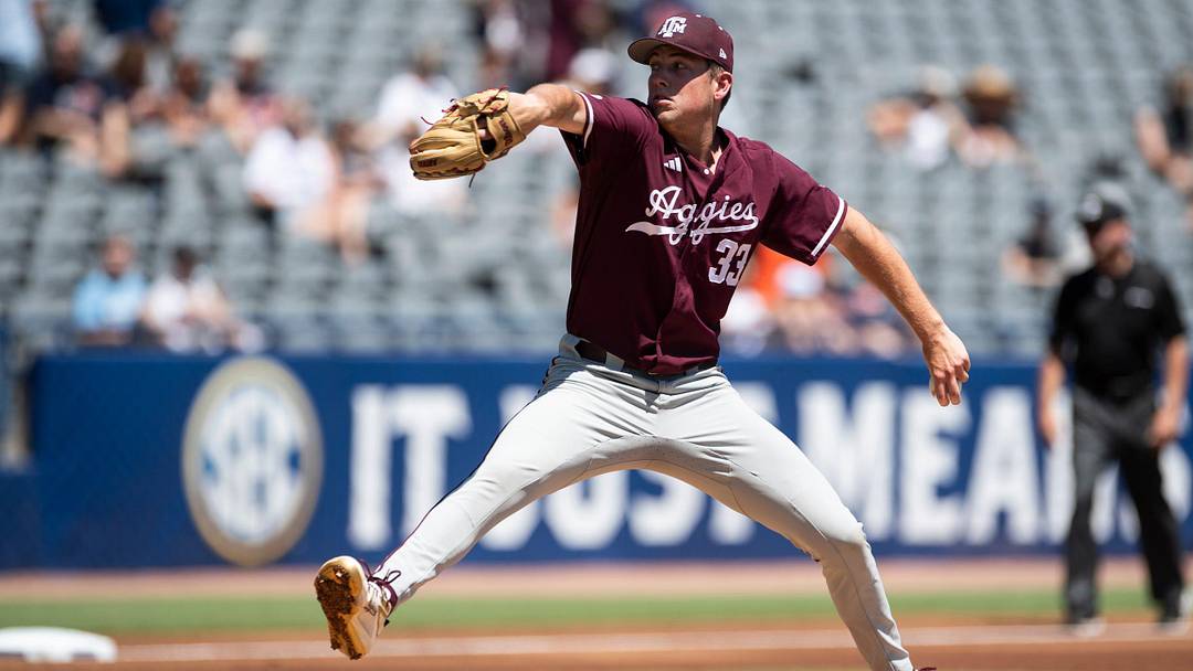 Texas A&M Aggies' Justin Lamkin (33) pitches as Auburn Tigers take on Texas A&M Aggies during the SEC baseball tournament at Hoover Met in Birmingham, Ala., on Thursday, May 22, 2025.