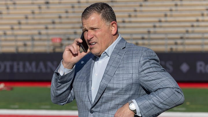 Rutgers Football Coach Greg Schiano talks on phone as he watches the early part of Rumson Fair Haven Caldwell game. Rumson-Fair Haven football loses to Caldwell 18-14 in state title game
Fbcwrf221204hhh Rutgers Football Coach Greg Schiano talks on phone as he watches the early part of Rumson Fair Haven Caldwell game. Rumson-Fair Haven football loses to Caldwell 18-14 in state title game
Fbcwrf221204hhh