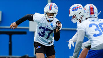 Buffalo Bills Jordan Hancock sprints away from a player lined up against him during voluntary workouts at their practice facility on May 27, 2025.