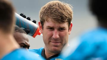 Jacksonville Jaguars offensive tackle Walker Little (72) keeps cool during the third day of an NFL football training camp practice Friday, July 26, 2024 at EverBank Stadium’s Miller Electric Center in Jacksonville, Fla.