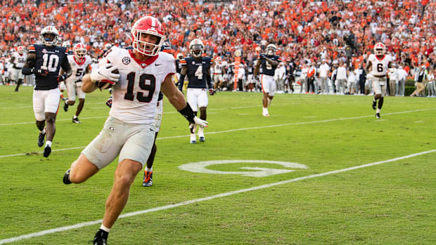 Georgia Bulldogs tight end Brock Bowers