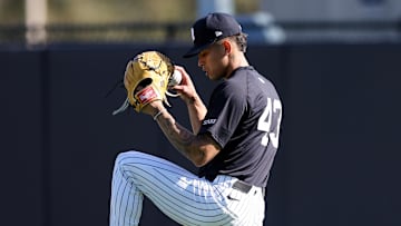 Feb 15, 2025; Tampa, FL, USA; New York Yankees relief pitcher Jonathan Loaisiga (43) participates in spring training workouts at George M. Steinbrenner Field.