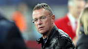 Ralf Rangnick darf am Donnerstag noch nicht auf der United-Bank Platz nehmen