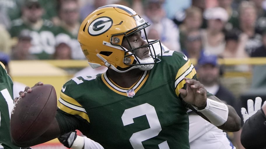 Willis throws a pass to wide receiver Romeo Doubs during the fourth quarter against the Indianapolis Colts at Lambeau Field. | Mark Hoffman/USA TODAY Network via Imagn Images