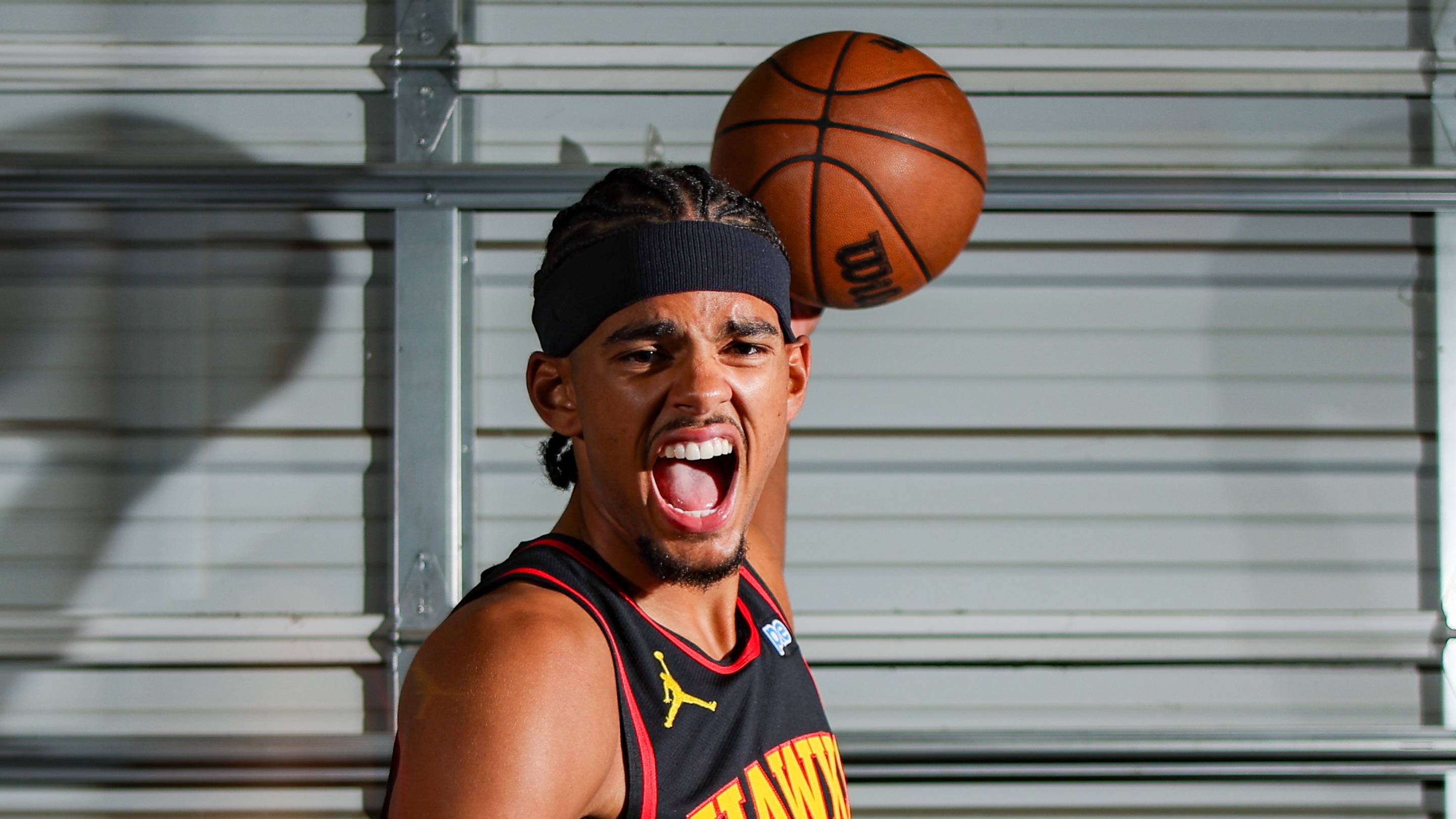 Hawks’ young forwards have chance to prove themselves this preseason