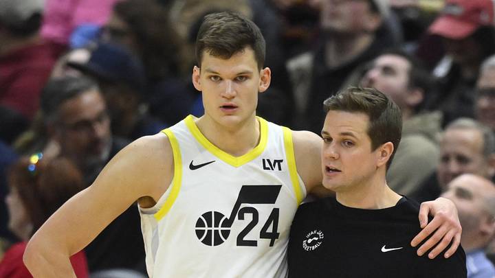 Dec 20, 2023; Cleveland, Ohio, USA; Utah Jazz center Walker Kessler (24) talks with head coach Will Hardy in the second quarter against the Cleveland Cavaliers at Rocket Mortgage FieldHouse. Mandatory Credit: David Richard-Imagn Images