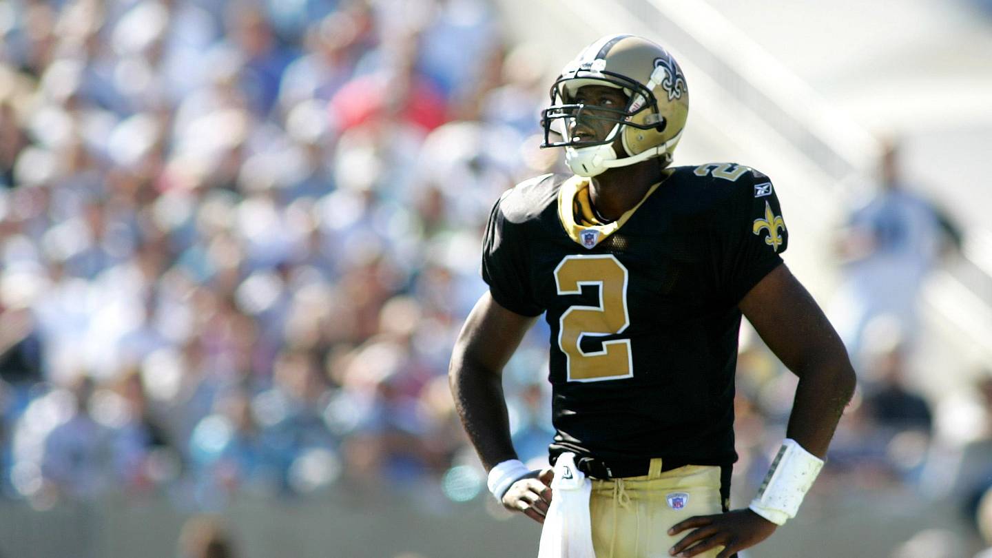 Aaron Brooks' Incredible Record-Setting, Playoff Winning First Season With The Saints - Vimarsana News