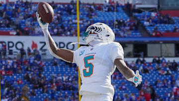  Miami Dolphins cornerback Jalen Ramsey warms up prior to the game at Highmark Stadium. 
