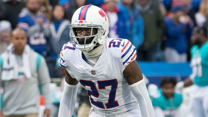 Oct 31, 2021; Orchard Park, New York, USA; Buffalo Bills cornerback Tre'Davious White (27) reacts to a play against the Miami Dolphins in the third quarter at Highmark Stadium. Mandatory Credit: Mark Konezny-Imagn Images Oct 31, 2021; Orchard Park, New York, USA; Buffalo Bills cornerback Tre'Davious White (27) reacts to a play against the Miami Dolphins in the third quarter at Highmark Stadium. Mandatory Credit: Mark Konezny-Imagn Images