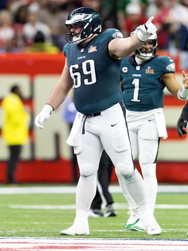 Philadelphia Eagles guard Landon Dickerson (69). Philadelphia Eagles guard Landon Dickerson (69).