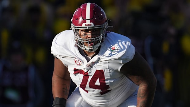 EA Sports rankings for college football's 10 best offensive players in 2025