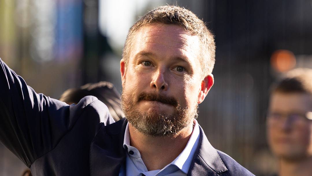 Oregon Ducks coach Dan Lanning Oregon Ducks coach Dan Lanning