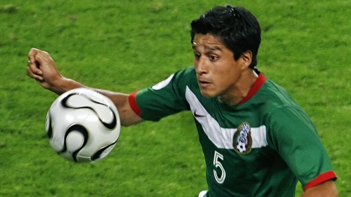 Mexican defender Ricardo Osorio eyes the
