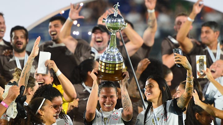 Corinthians venceu o Independiente Santa Fe na última edição Corinthians venceu o Independiente Santa Fe na última edição