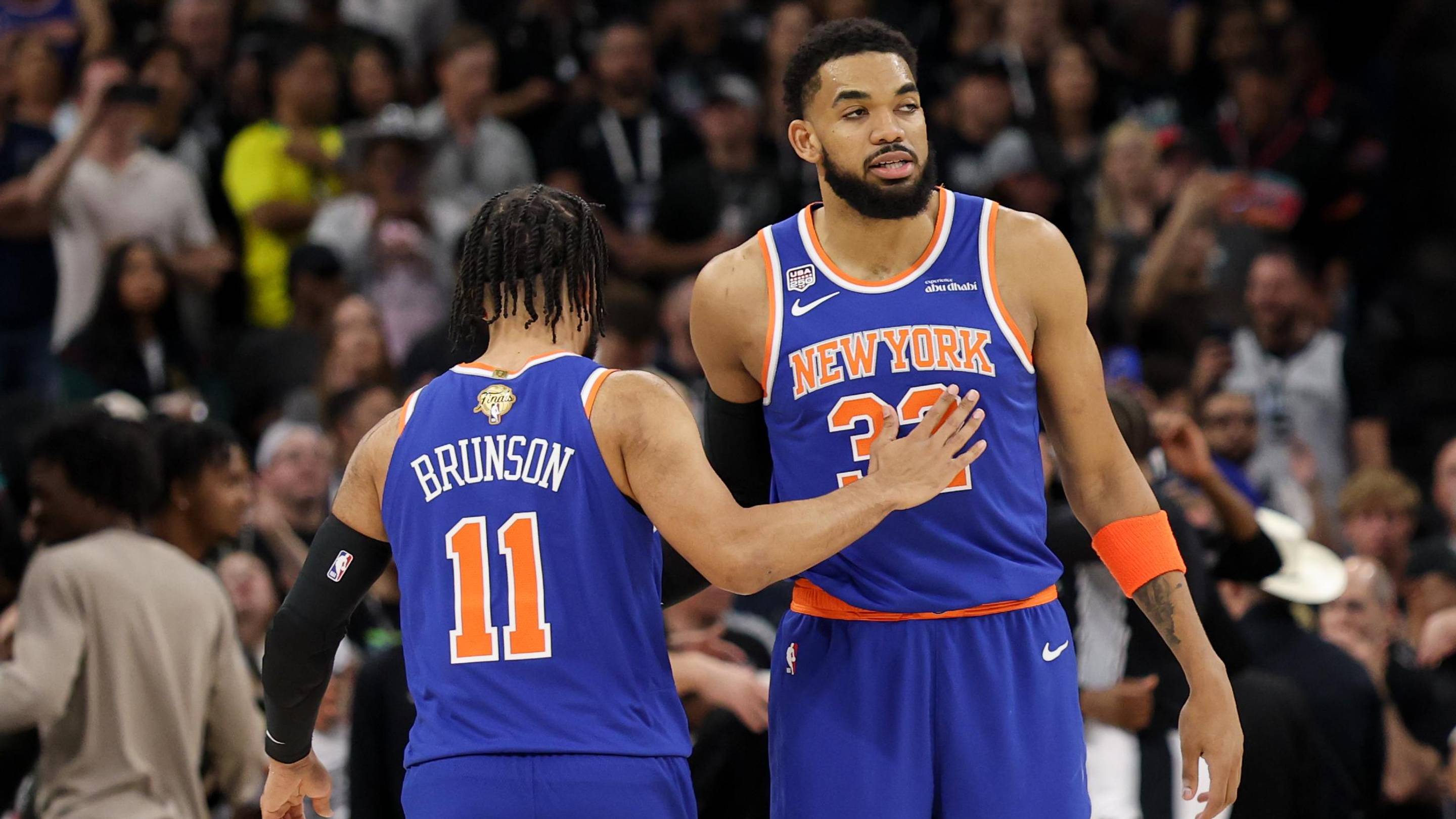 The Knicks' center options in free agency are becoming clearer.