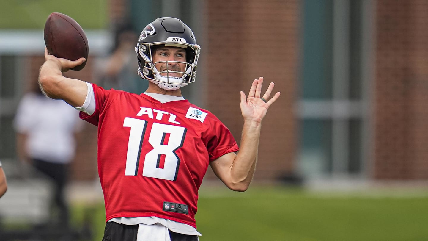 Vikings Seek Backup Quarterback After Howell Benchings