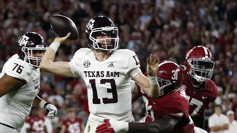 Haynes King with Texas A&M in 2022.
