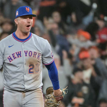 San Francisco, California, USA; New York Mets first baseman Pete Alonso (20) reacts after making the final out against the San Francisco Giants at Oracle Park.