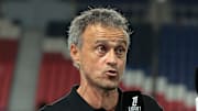 Luis Enrique est l'entraîneur du PSG.