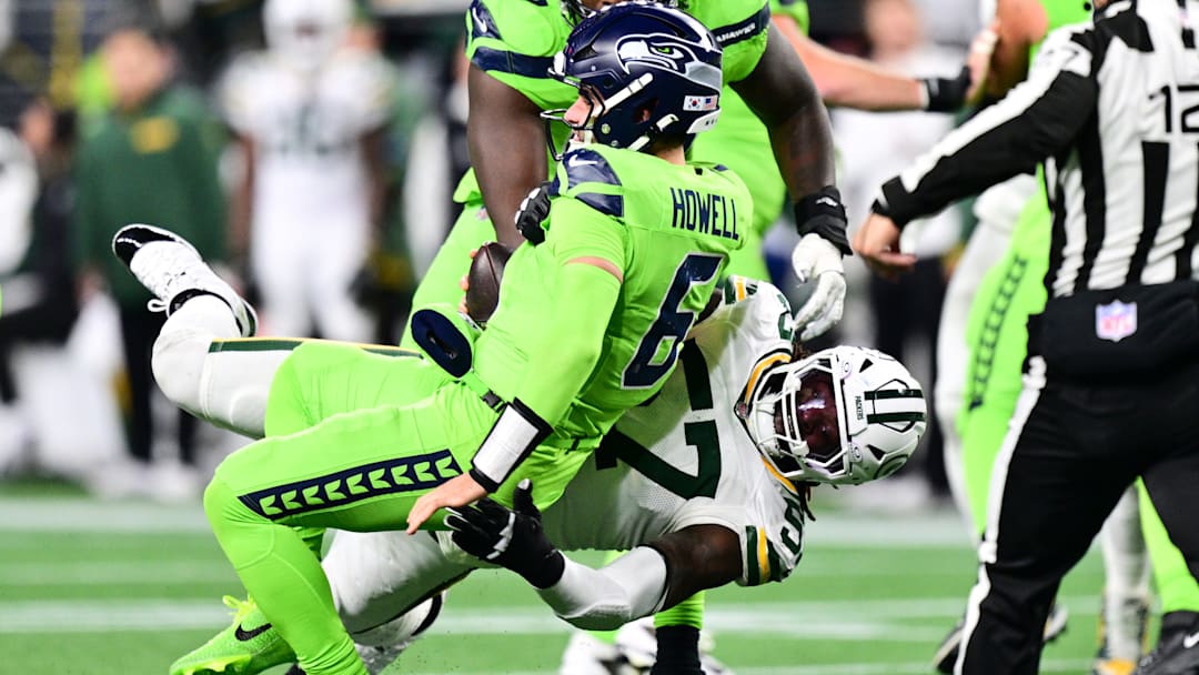 Green Bay Packers v Seattle Seahawks