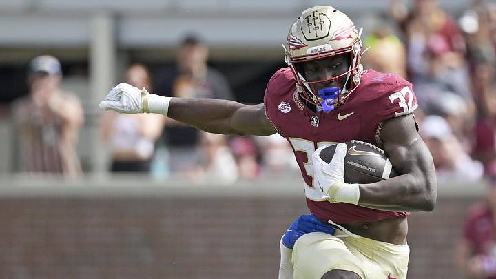 Florida State Seminoles running back Ousmane Kromah (32)