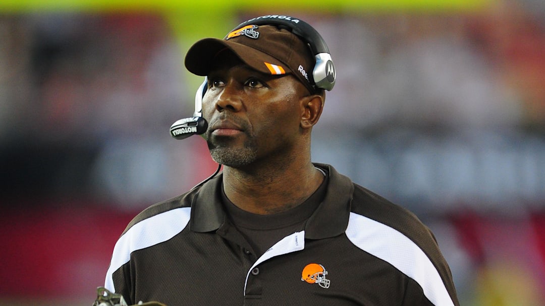 Cleveland Browns offensive line coach George Warhop