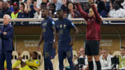 Marcus Thuram (l.) und Randal Kolo Muani (r.)