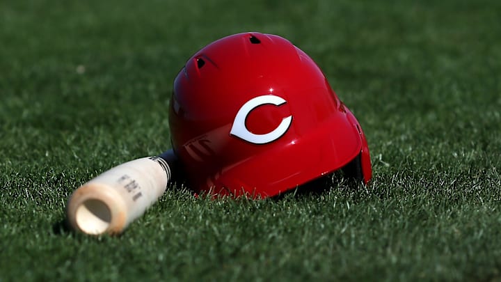 Cincinnati Reds third baseman Eugenio Suarez's (7) bat and helmet