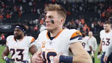 Denver Broncos v Las Vegas Raiders