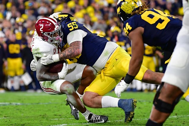 Michigan football defensive tackle Mason Graham