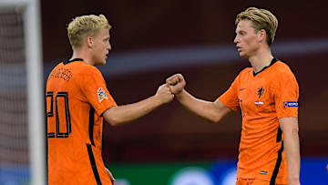Donny Van De Beek y Frenkie De Jong