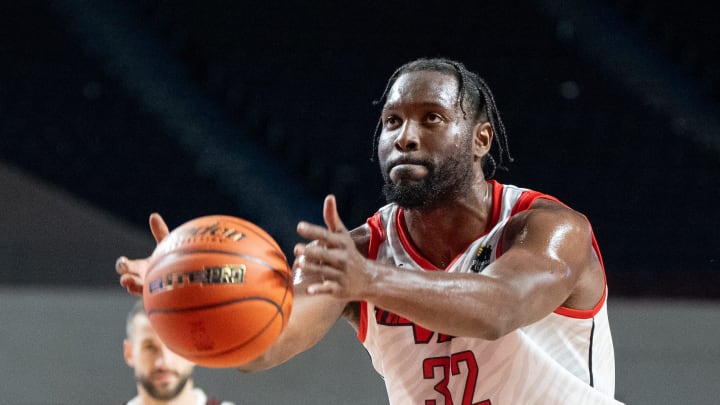 The Ville's Chinanu Onuaku (32) shoots his foul shots during their game against UKnighted on Saturday, July 20, 2024 in Louisville, Ky. at Freedom Hall during the first round of The Basketball Tournament.