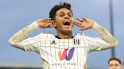 Fulham v Barnsley - Sky Bet Championship