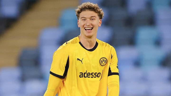 Zieht es Elias Benkara in die 2. Bundesliga? Zieht es Elias Benkara in die 2. Bundesliga?