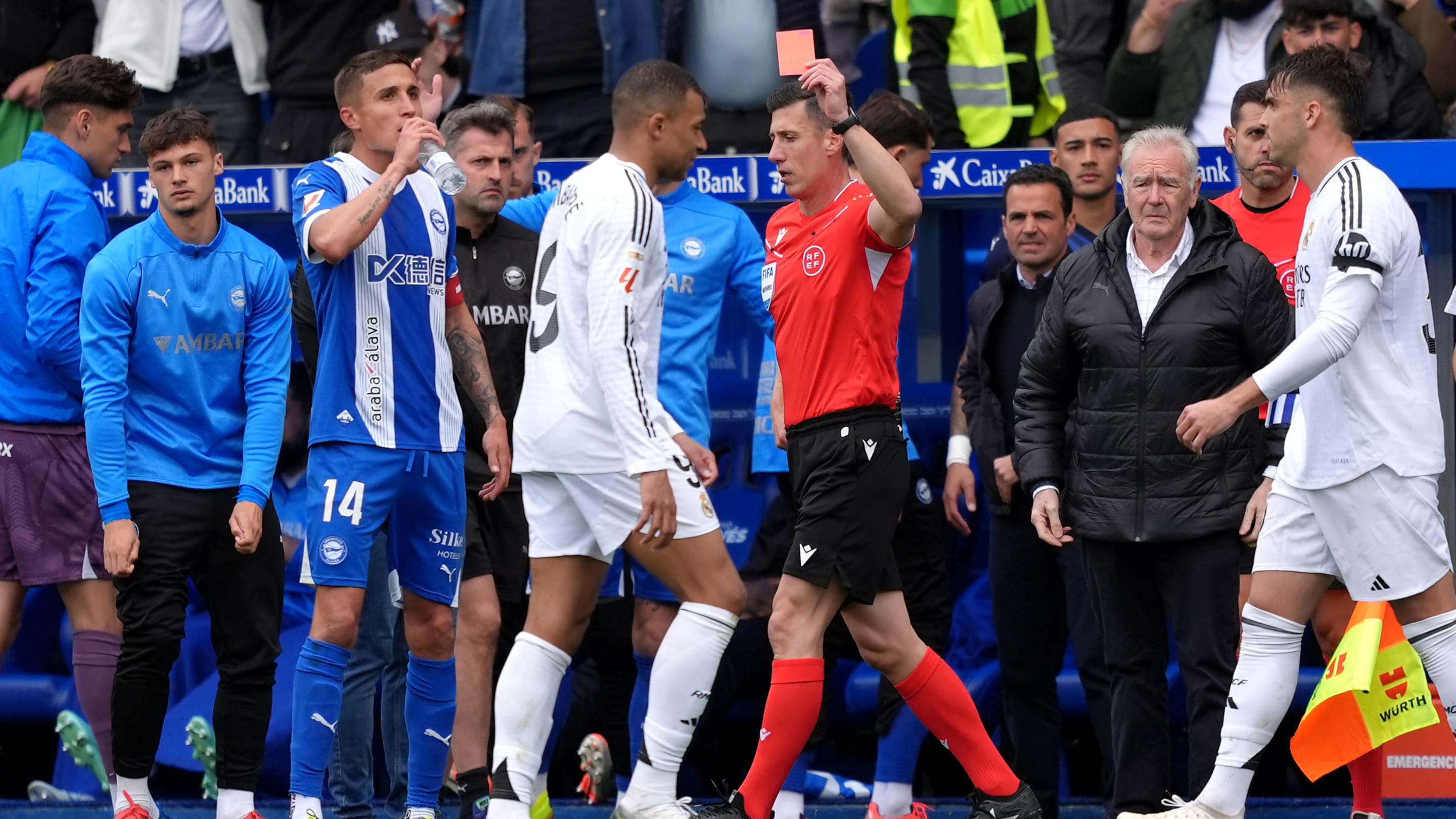 Real Madrid : La grosse prédiction de Lucas Vázquez pour le rouge de Kylian Mbappé face à Alavés