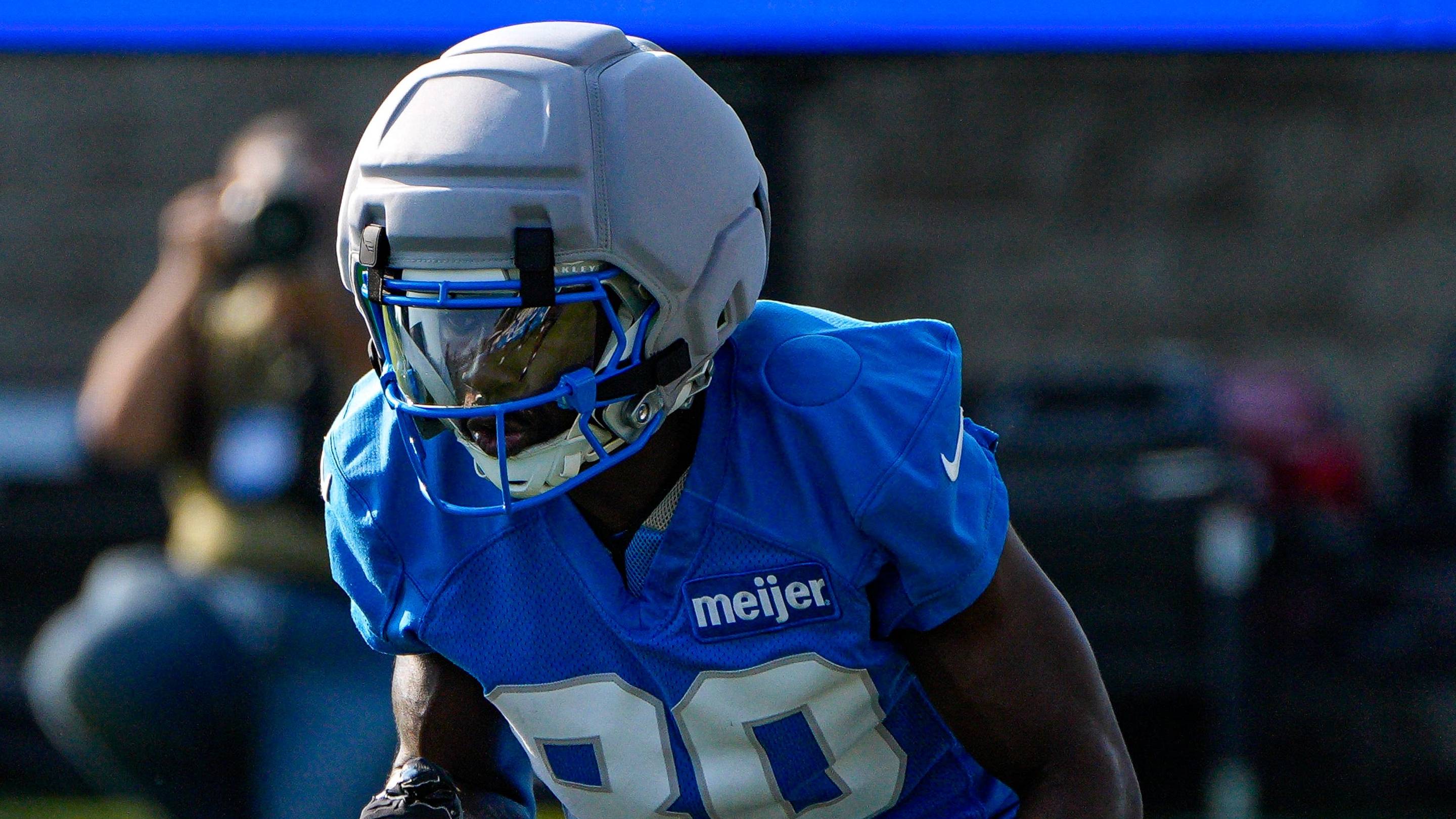 Detroit Lions Release WR, Sign DL To Practice Squad