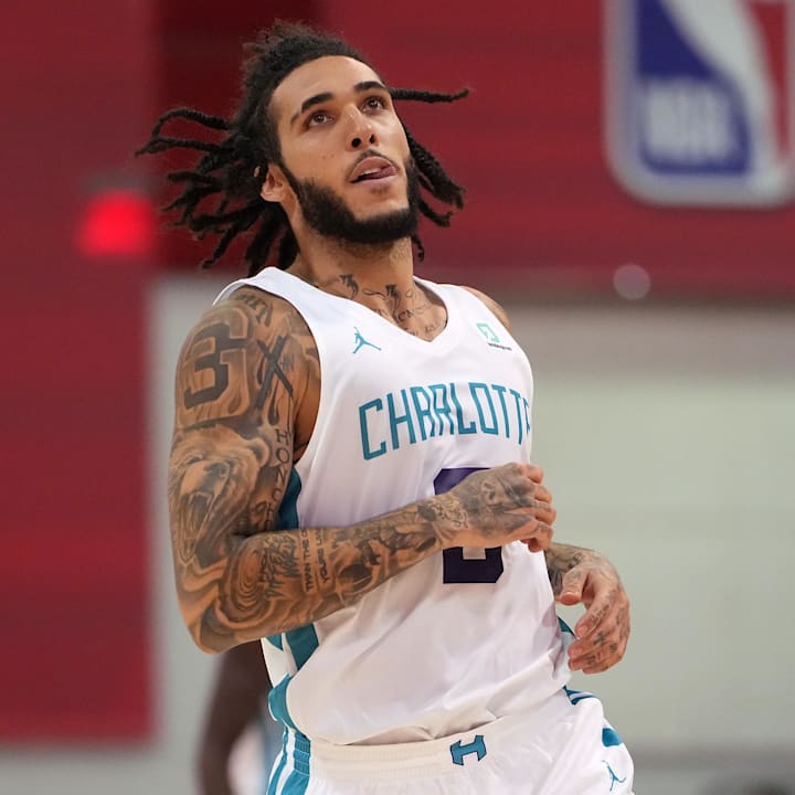 Charlotte Hornets forward LiAngelo Ball (8) looks on during an NBA Summer League game against the Cleveland Cavaliers.