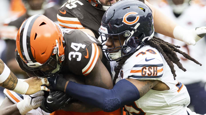 Tremaine Edmunds wraps up for the tackle against Cleveland last year. Edmunds tried to calm some of the excitement over Caleb Williams' first start.