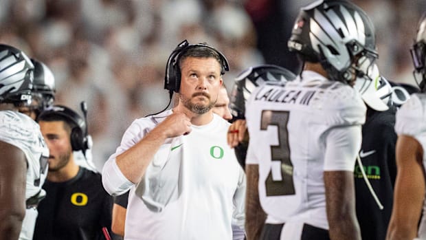 Oregon Ducks Dan Lanning College Football Big Ten Amir Brown running back 2027 recruiting class North Carolina Tar Heels 