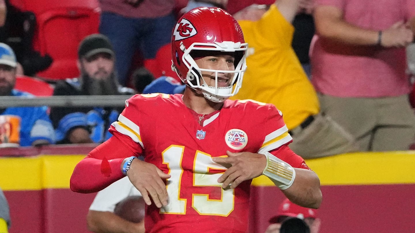 Chiefs Quarterback Review: Breaking Down Mahomes' Week 6 Performance