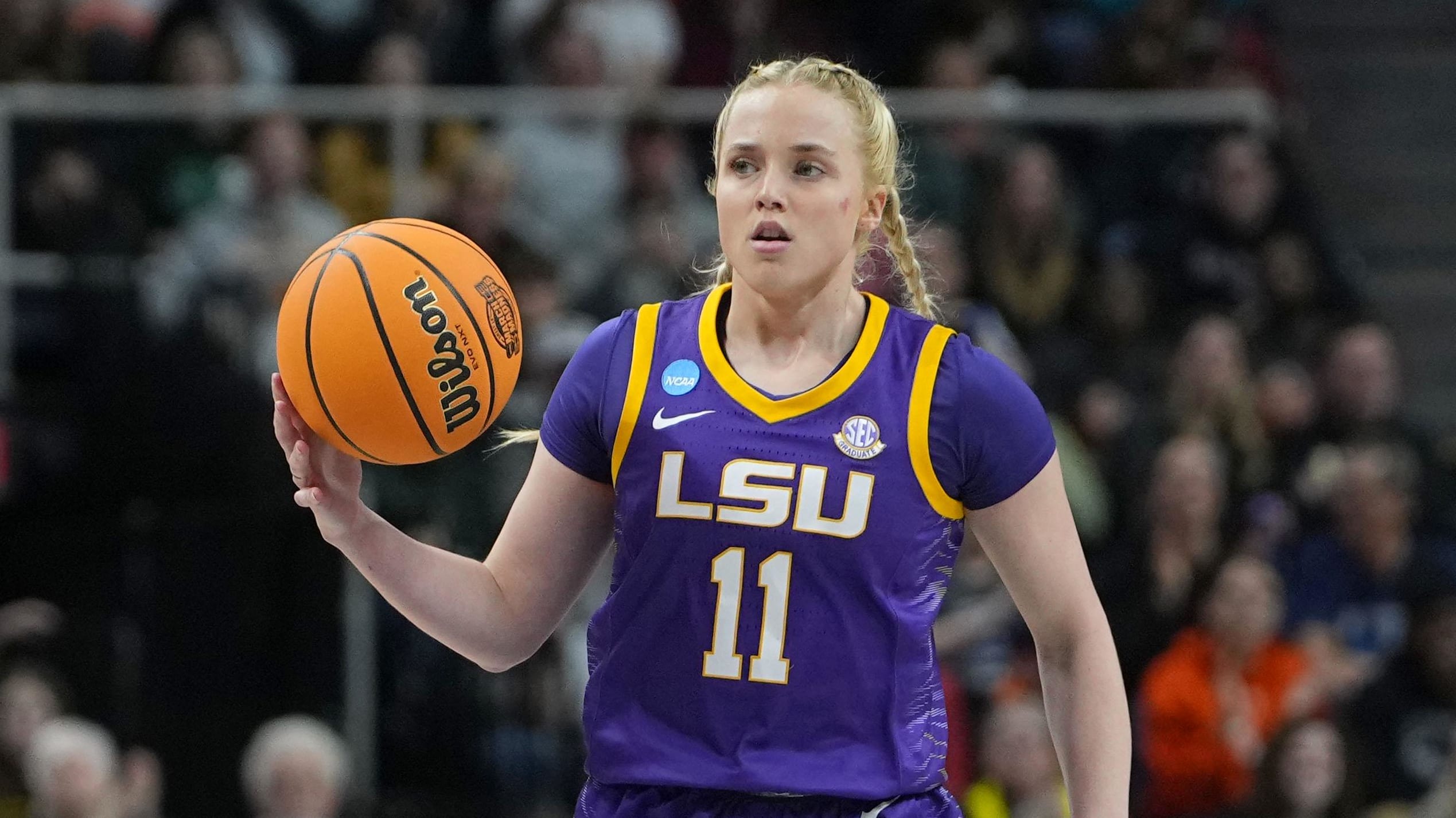 LSU's Hailey Van Lith to Enter Transfer Portal for Final Collegiate
