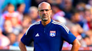 Aulas a songé à se séparer de Bosz