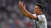 'Ponchito' González se destapó con un triplete en la goleada 5-1 de Rayados sobre León en el BBVA Bancomer.