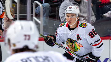 Chicago Blackhawks v Detroit Red Wings