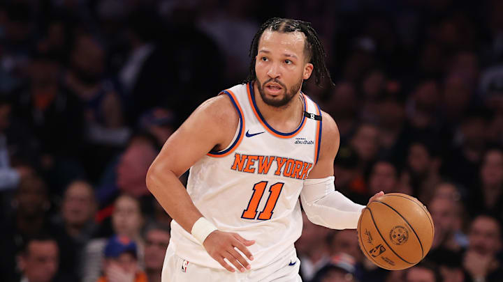 Jalen Brunson terminó con 32 puntos en el quinto juego 