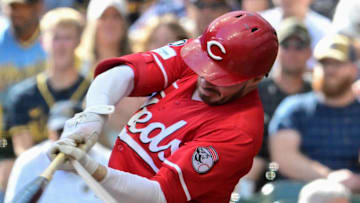 Cincinnati Reds left fielder Gavin Lux (2) breaks his bat