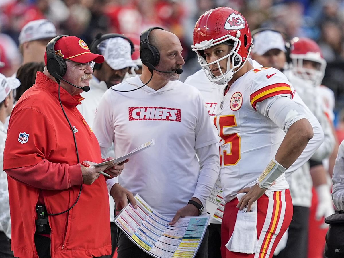 Andy Reid Makes Big Starter Announcement After Raiders Debacle