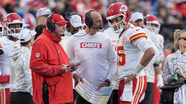 Nov 24, 2024; Charlotte, North Carolina, USA; Kansas City Chiefs head coach Andy Reid talks with quarterback Patrick Mahomes (15) during a time out during the second half against the Carolina Panthers at Bank of America Stadium. Mandatory Credit: Jim Dedmon-Imagn Images